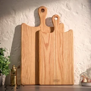wooden chopping board